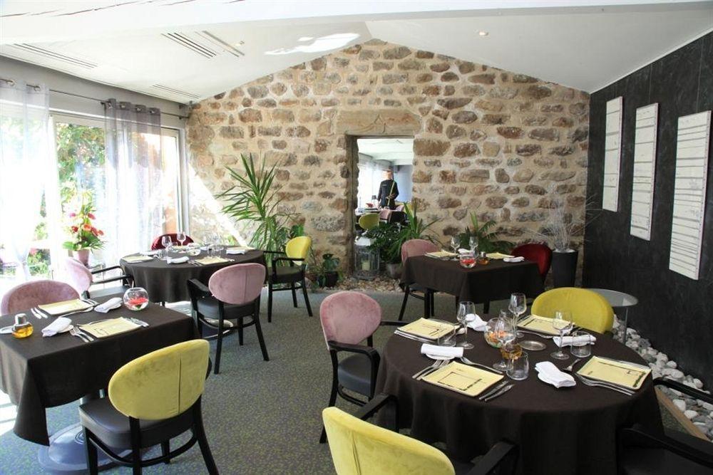 Le Carre D'Alethius Logis Hotel Restaurant Charmes-sur-Rhone Exteriör bild
